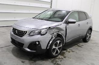 Voiture accidenté Peugeot 3008  2018/1