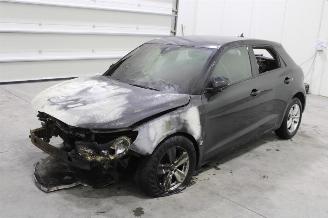 Schadeauto Audi A1  2022/8