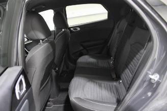 Kia Xceed  picture 12