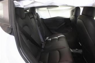 Tesla Model 3  picture 13