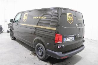 Volkswagen Transporter T6 picture 4
