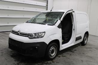 Salvage car Citroën Berlingo  2023/2
