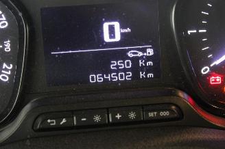 Opel Vivaro  picture 11