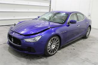 damaged passenger cars Maserati Ghibli  2016/8