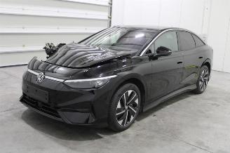 damaged passenger cars Volkswagen ID.7  2024/5