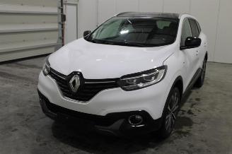 Vaurioauto  passenger cars Renault Kadjar  2018/2