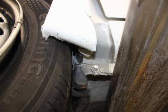 Renault Express  picture 18