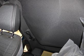 Peugeot 3008  picture 16