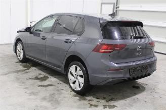 Volkswagen Golf  picture 4