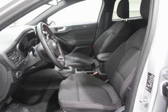 Ford Focus  picture 11