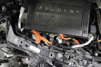 Peugeot 208  picture 15
