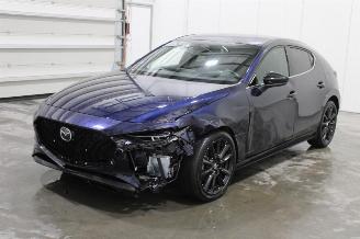 Unfallwagen Mazda 3  2023/11