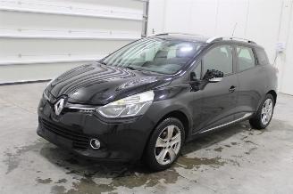 Coche siniestrado Renault Clio  2019/6