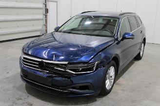Schadeauto Volkswagen Passat  2023/7