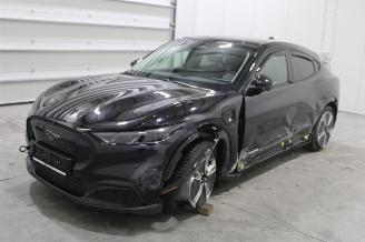 Schadeauto Ford Mustang Mach-e  2024/7