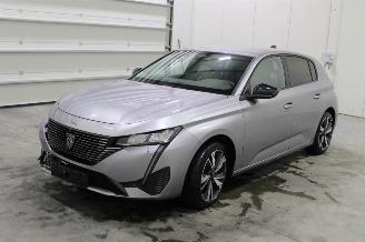 Vaurioauto  passenger cars Peugeot 308  2023/8