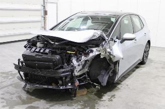 Damaged car Volkswagen ID.3  2023/9