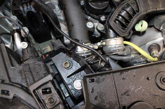 Peugeot 208  picture 23