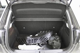 Peugeot 208  picture 22