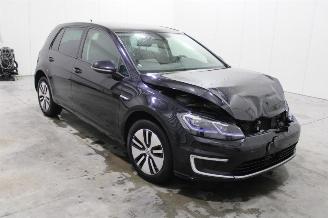 Volkswagen Golf  picture 2