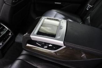 BMW 7-serie 730 picture 22