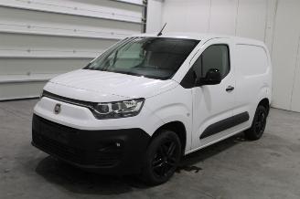 skadebil auto Fiat Doblo  2022/11