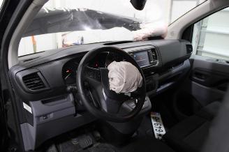 Peugeot Expert  picture 10