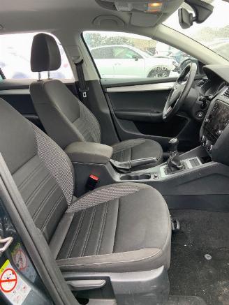 Skoda Octavia  picture 10