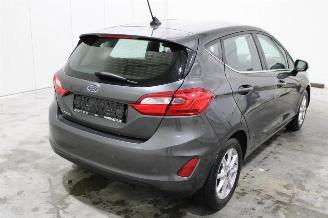 Ford Fiesta  picture 3