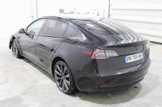 Tesla Model 3  picture 4
