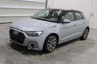 damaged passenger cars Audi A1  2022/5