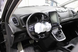 Renault Scenic  picture 10