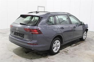 Volkswagen Golf  picture 3