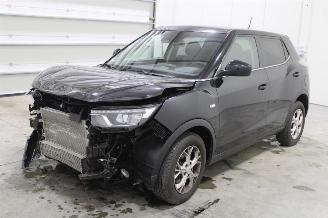 Schadeauto Ssang yong Tivoli  2023/8