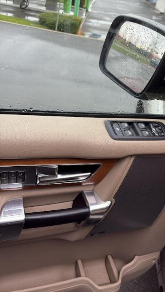 Land Rover Discovery  picture 13