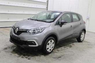 uszkodzony samochody osobowe Renault Captur  2018/6