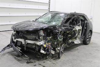 Coche siniestrado Peugeot 2008  2024/6