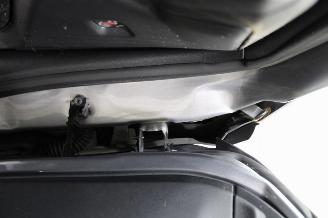 Peugeot 2008  picture 23