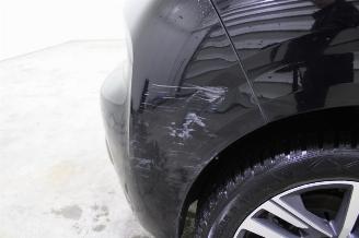 Peugeot 208  picture 6