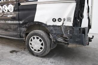 Ford Transit  picture 6