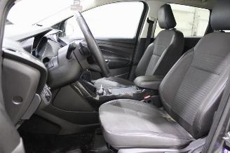 Ford Kuga  picture 7