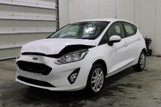 uszkodzony samochody osobowe Ford Fiesta  2020/12