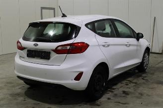 Ford Fiesta  picture 3