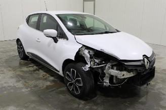 Renault Clio  picture 2