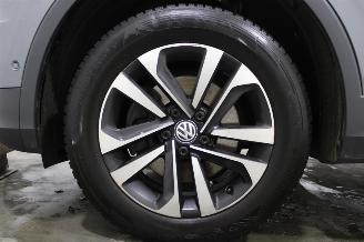 Volkswagen Tiguan  picture 23