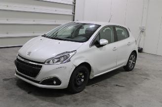 Voiture accidenté Peugeot 208  2019/12