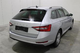 Skoda Superb  picture 3