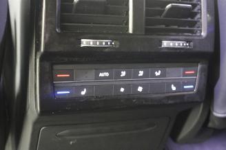 Volkswagen Touareg  picture 25