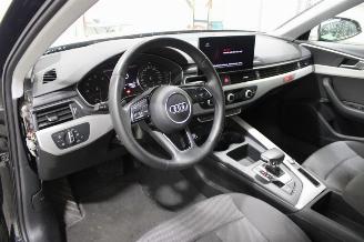 Audi A4  picture 10