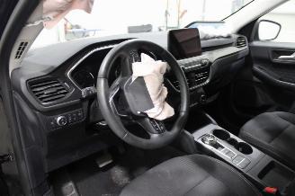 Ford Kuga  picture 15